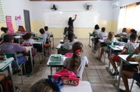 Câmara sugere rateio de superávit do FUNDEB a todos profissionais da Educação