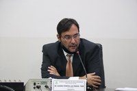Dr. Leandro propõe isenção ou redução de taxas para estabelecimentos noturnos