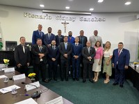 Nova Andradina inicia 16ª legislatura com posse de eleitos e definição da nova mesa diretora