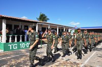 Roberto Pereira e Nenão requerem prazo para instalação do Tiro de Guerra