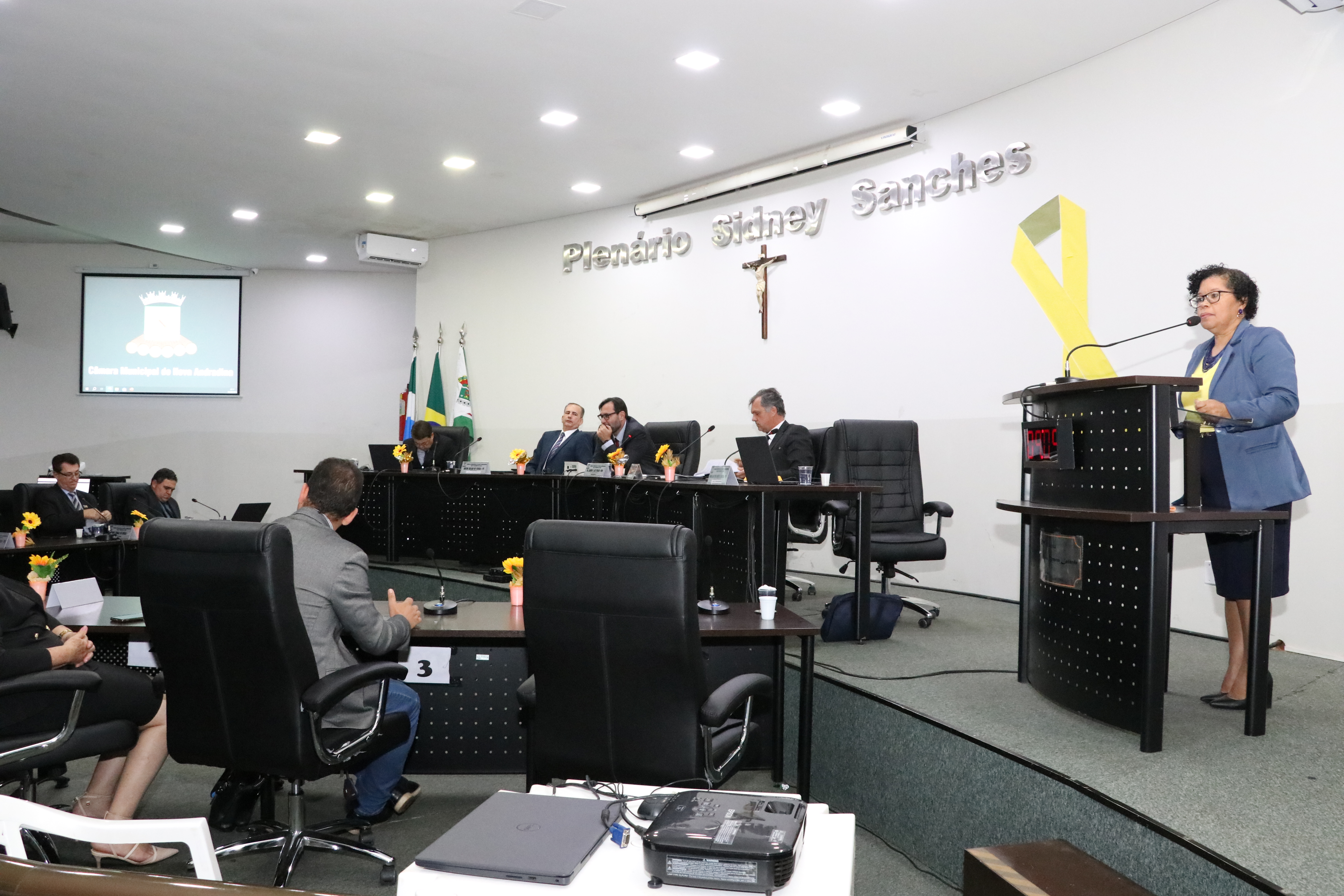 Vereadora sugere transporte circular em Nova Casa Verde e equipamentos à Casa do Trabalhador